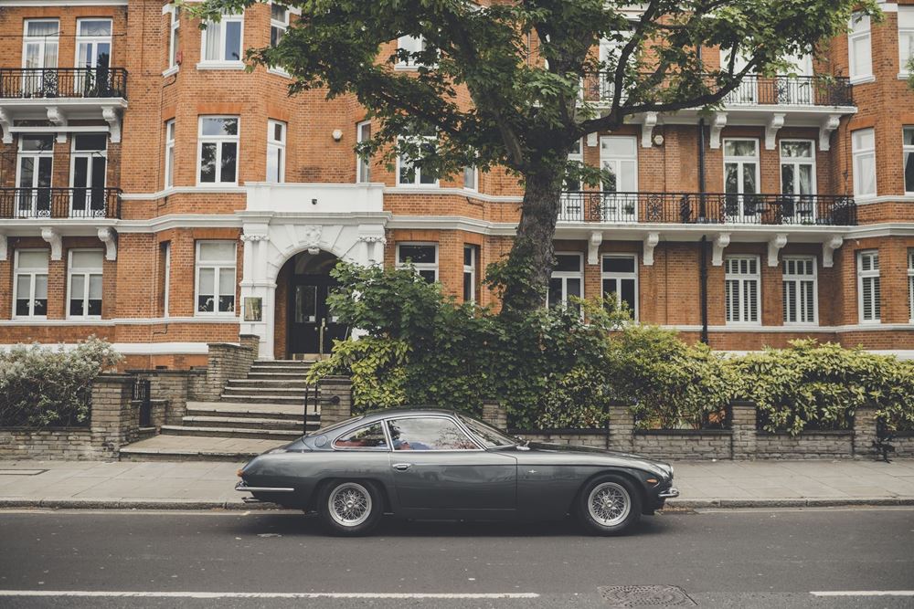 Lamborghini 400 GT 2+2