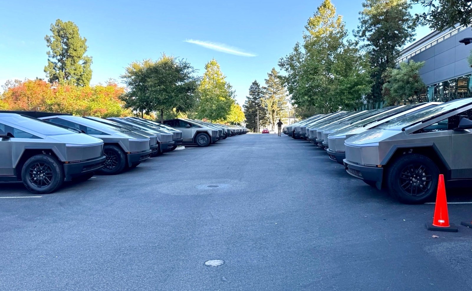 Tesla Cybertruck xAi