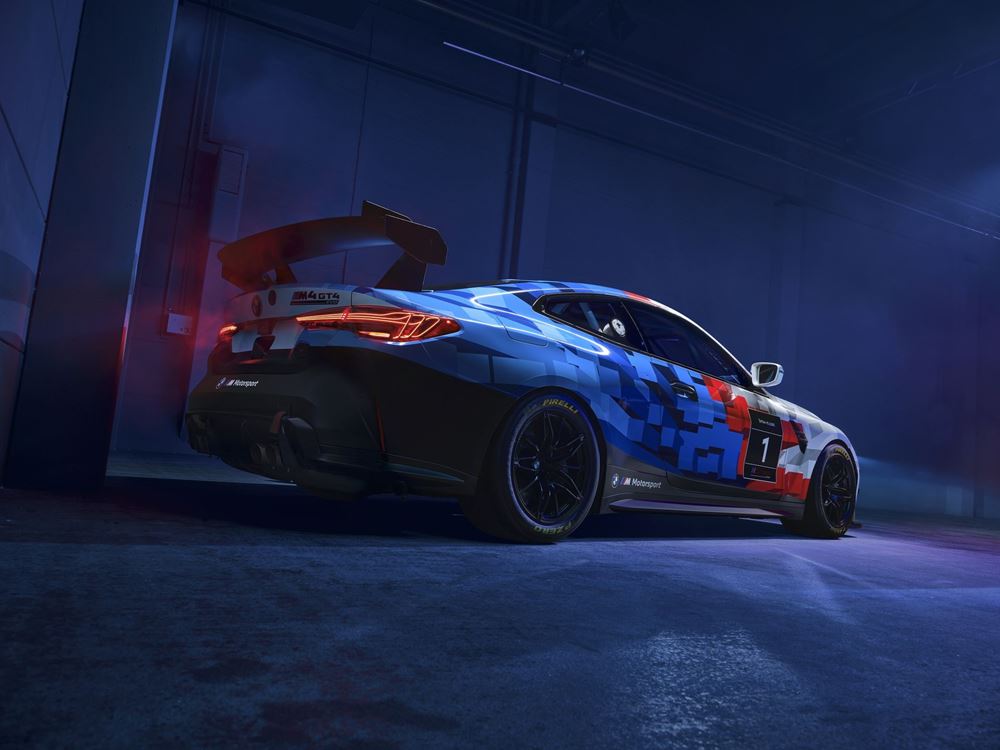 BMW M4 GT4 EVO