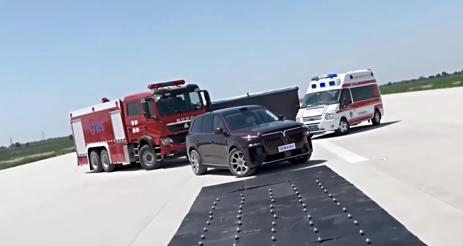 Voyah Taishan X8 crash test
