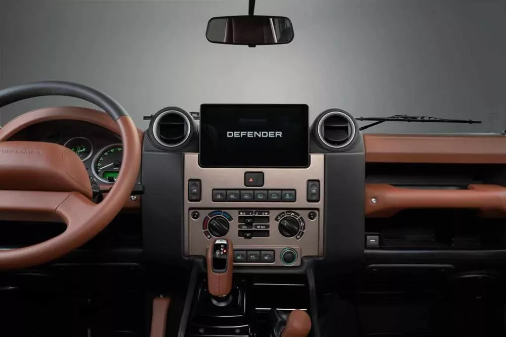 Defender Classic V8 OCTA