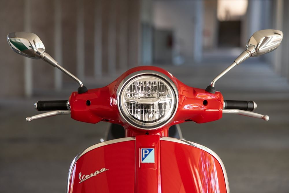 Vespa GTS