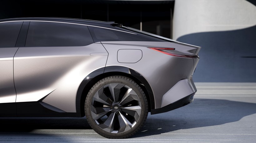 Toyota Sport Crossover Coupe