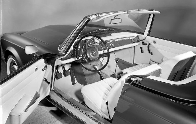 Mercedes 230 SL