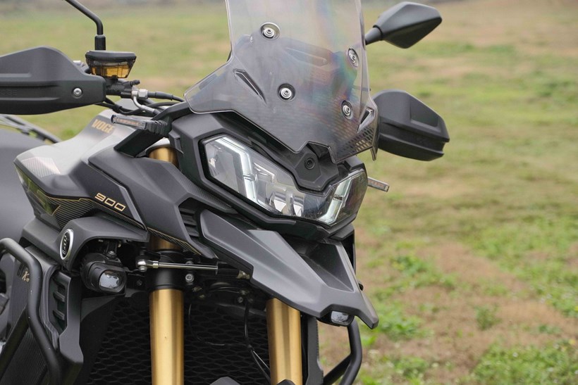 VOGE DS 900X