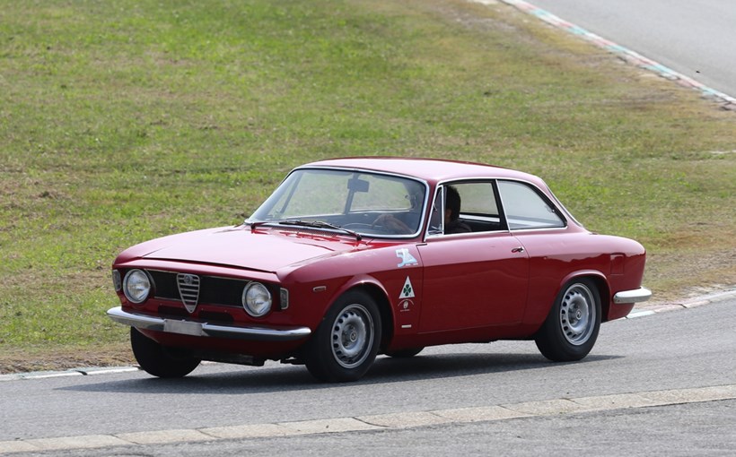 Alfa Romeo GIULIA SPRINT GTA