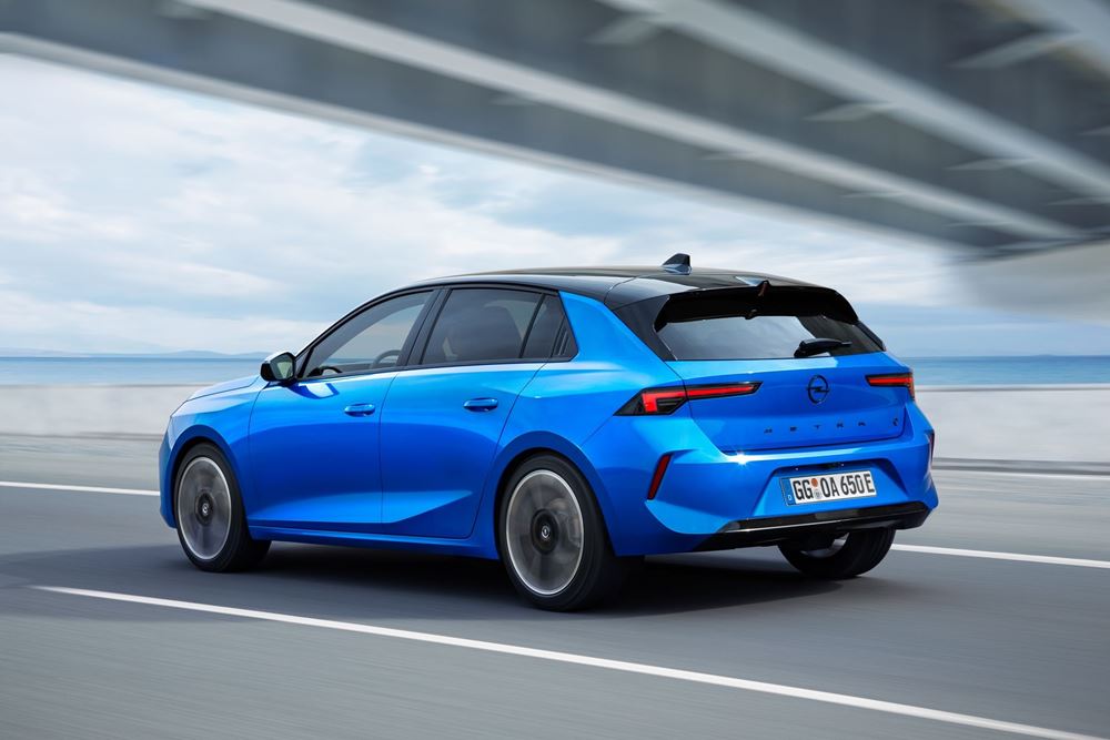 Το πρώτο ηλεκτρικό Opel Astra