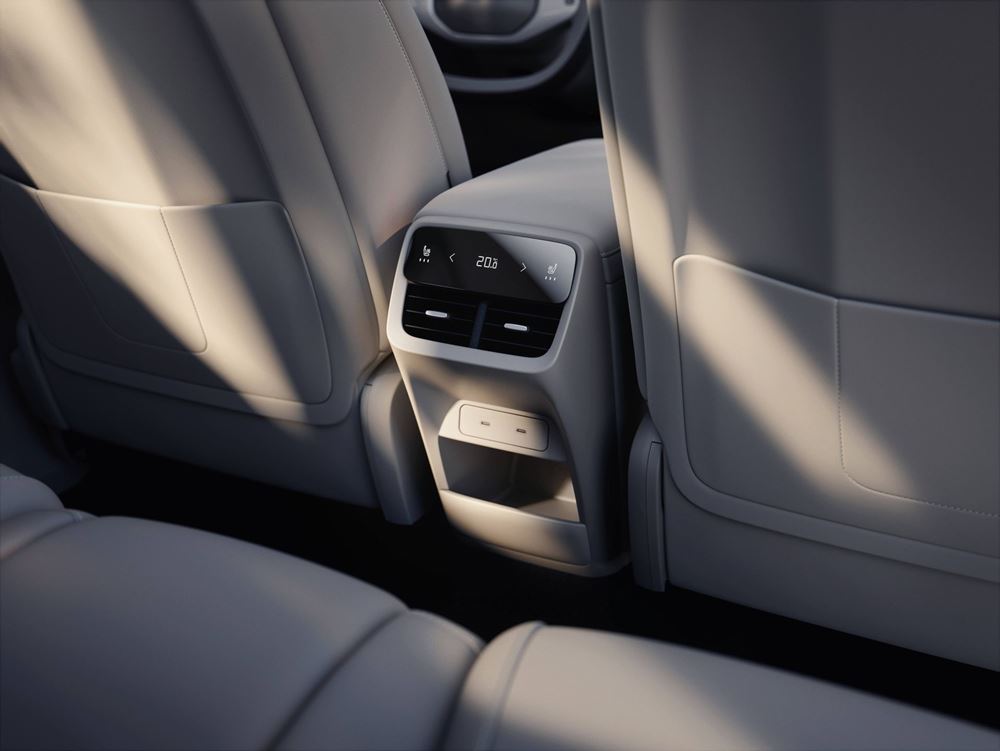 Volvo XC70 PHEV