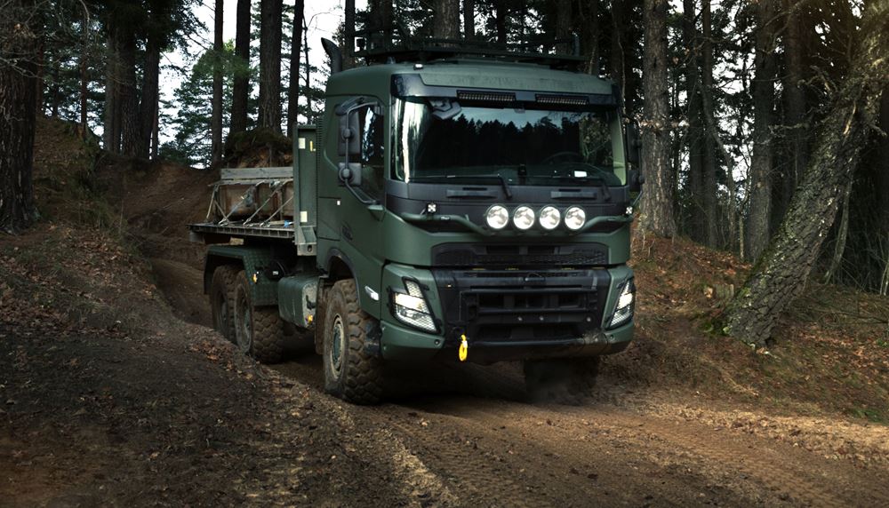 Volvo Defense στρατιωτικά οχήματα DEFEA 2025
