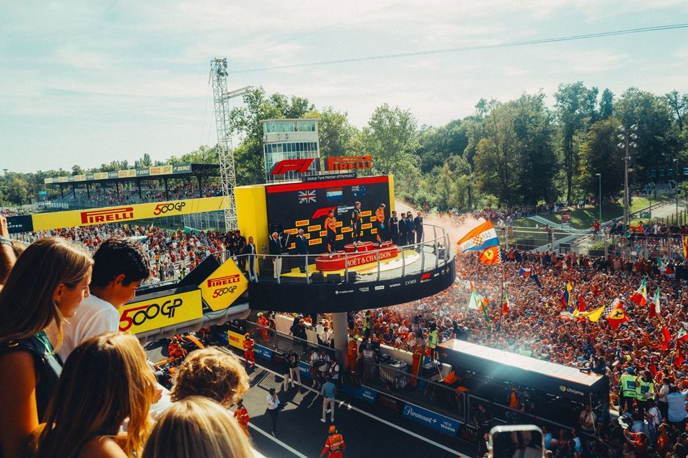 Mo&amp;euml;t &amp;amp; Chandon Monza 2025 Max Verstappen