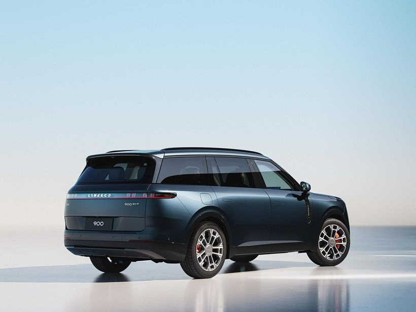 Lynk&Co 900