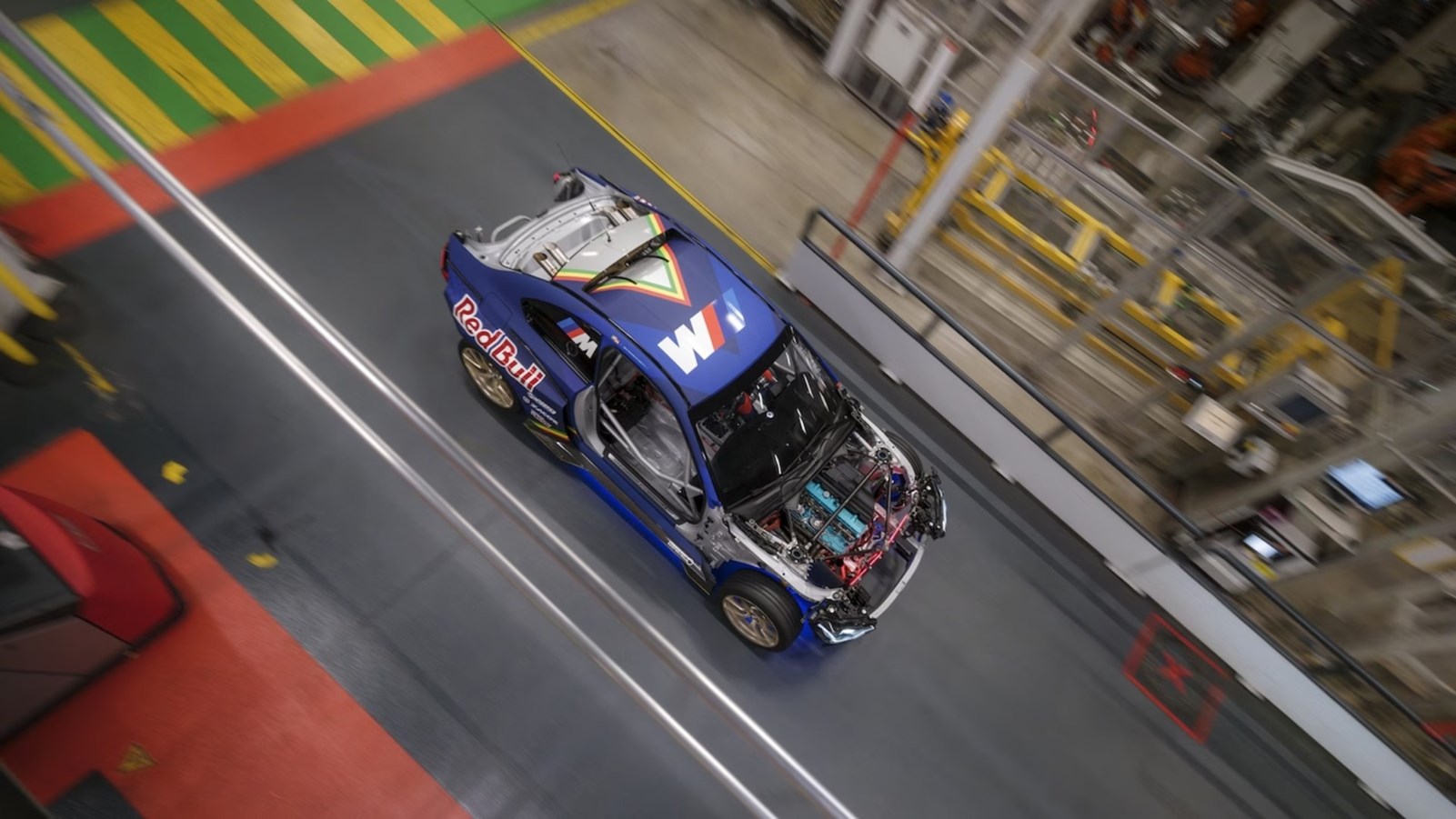 BMW M2 drift
