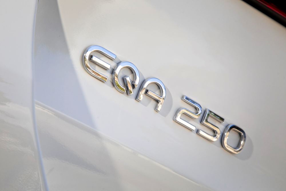Mercedes EQA 250
