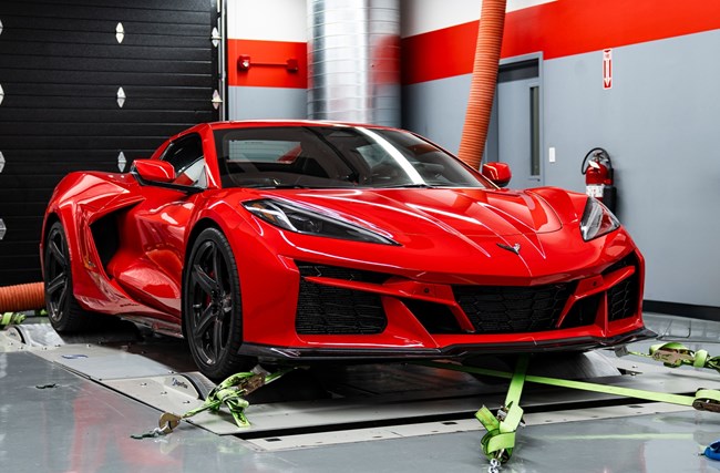 Chevrolet Corvette E-Ray Supercharger Lingenfelter