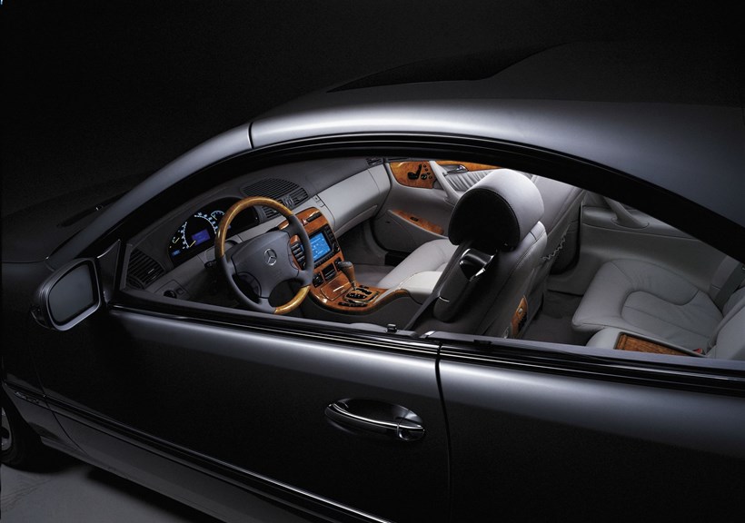 Mercedes-Benz CL C 215