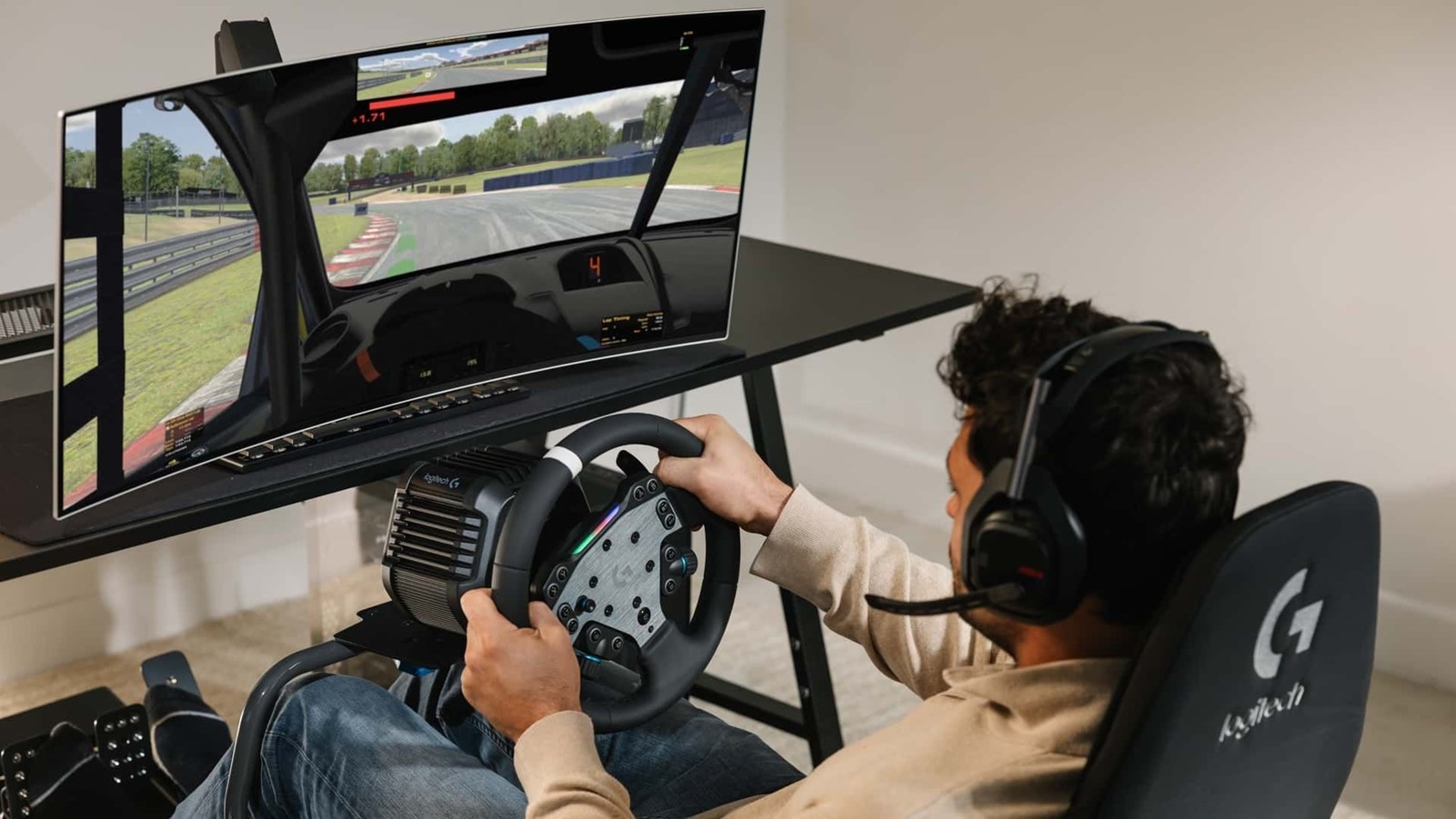 Logitech RS50