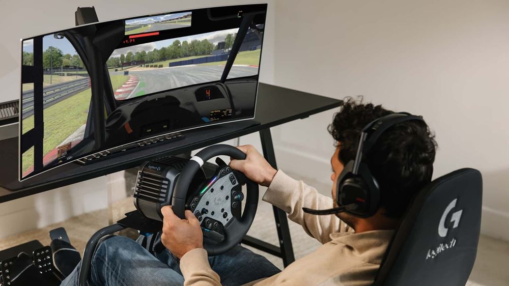 Logitech RS50