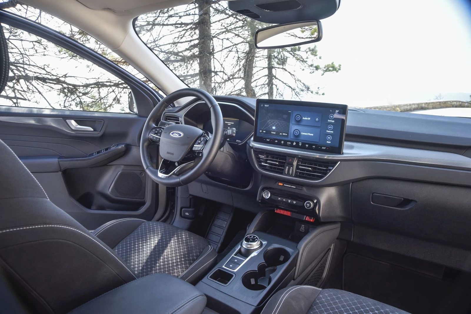 Ford Kuga FHEV υβριδικό δικίνητο