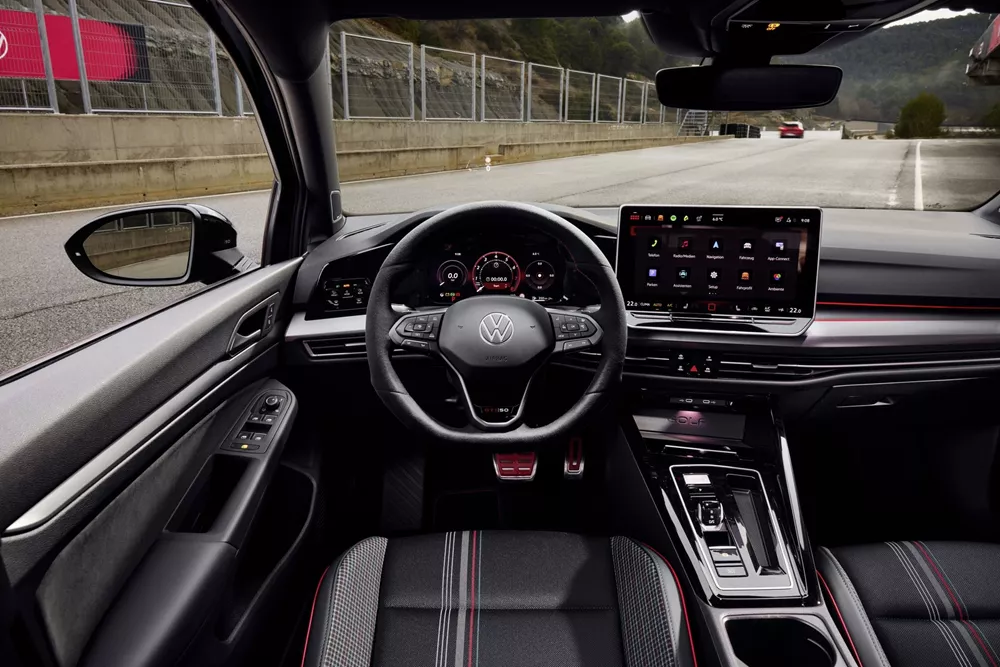 VW Golf GTI Edition 50