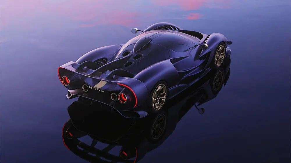 De Tomaso P900