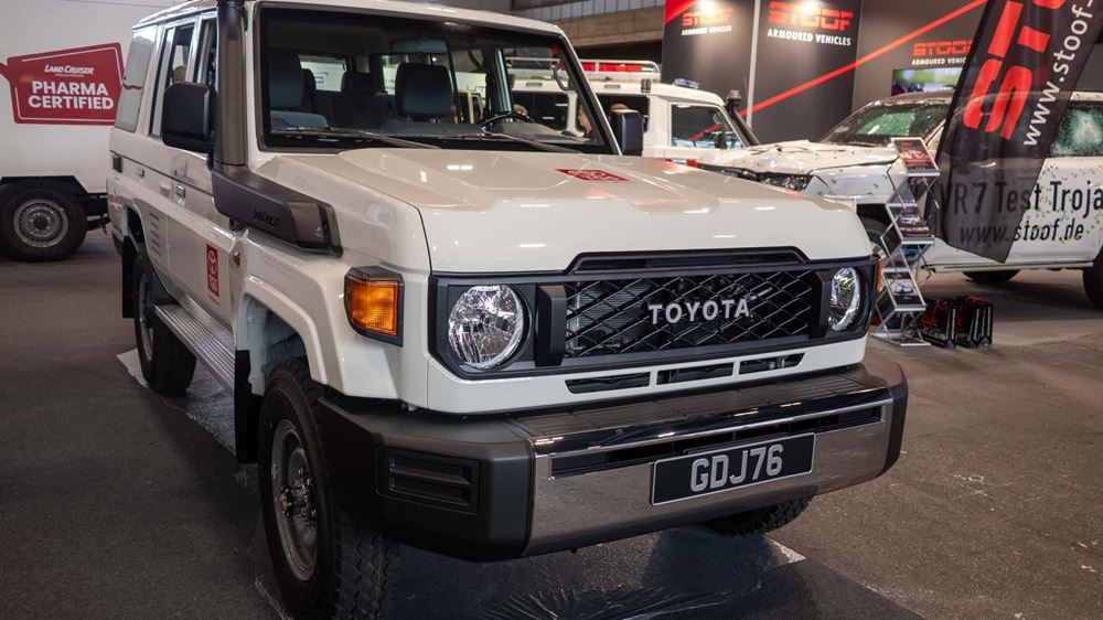 Toyota Land Cruiser GDJ76