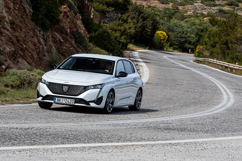 Peugeot 308 Hybrid 180 EAT8