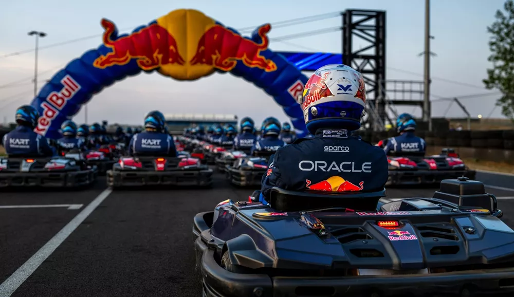 Max Vs100 Verstappen Silverstone Live