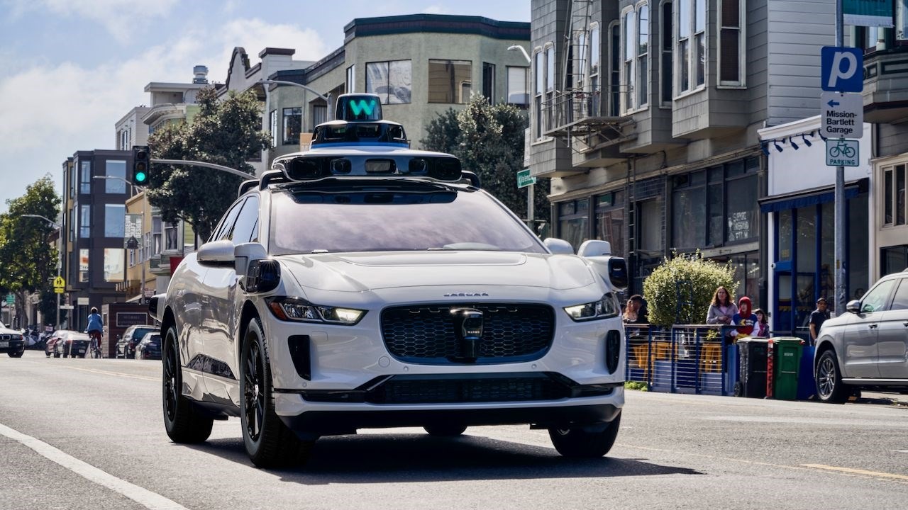 Waymo robotaxi Αυτόνομα ρομποταξί