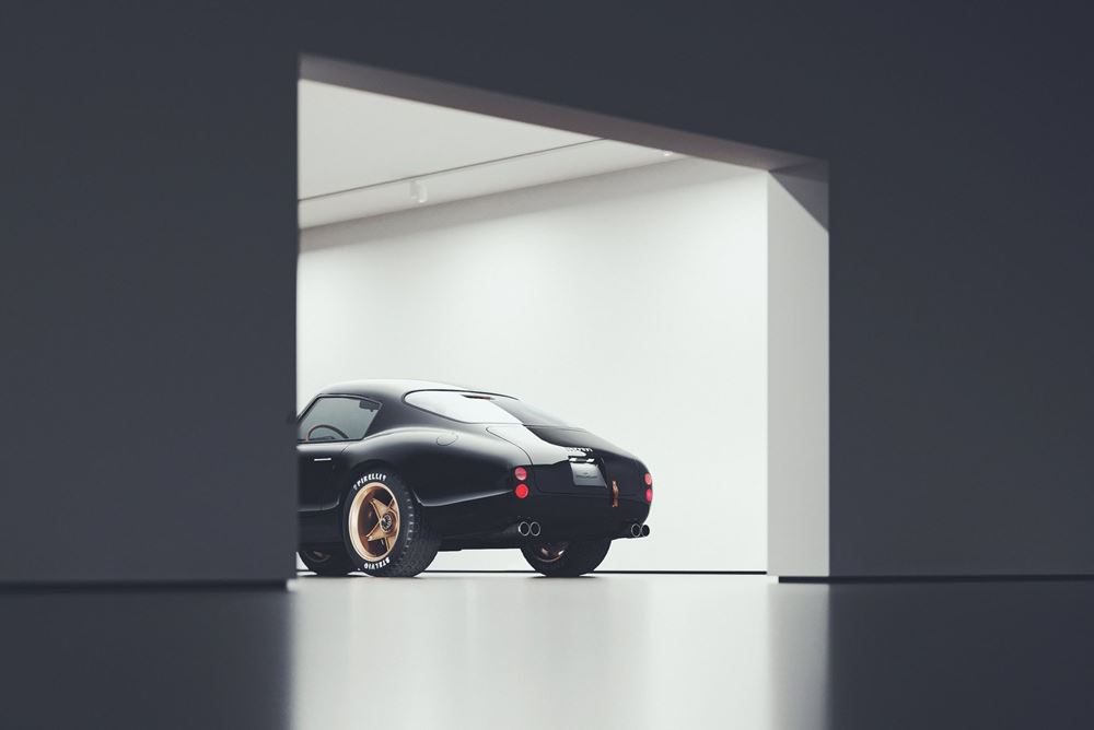 Ventitude Ferrari 250GT Restomod