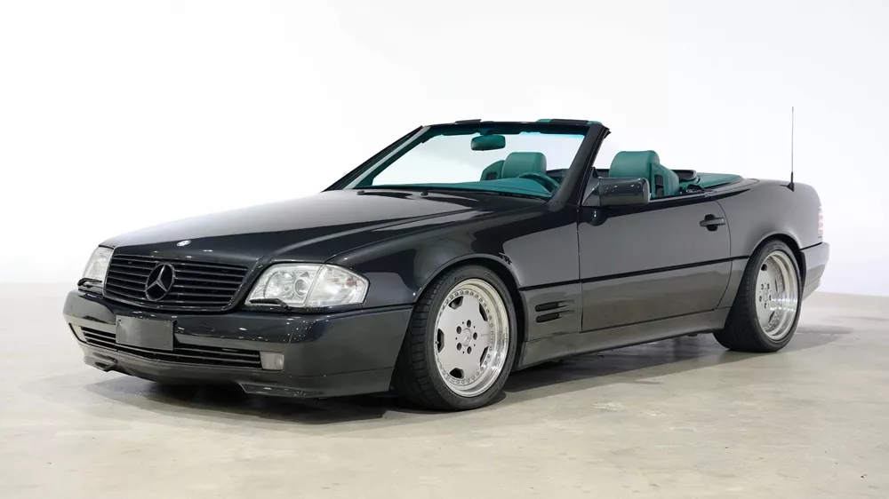 1993 Mercedes-Benz 300 SL Carat by Duchatelet