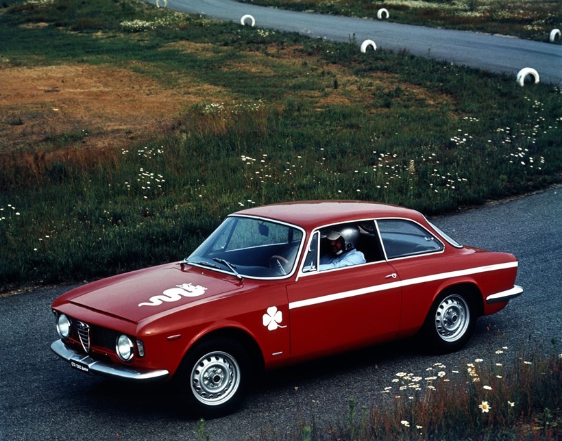 Alfa Romeo GTA 1300 Junior