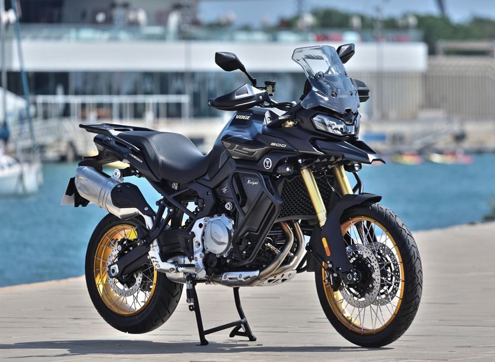 VOGE DS 900X