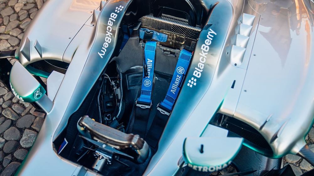 Mercedes F1 W04
