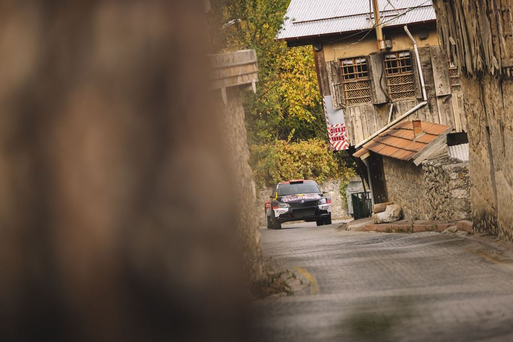 Red Bull Φαραγγι Τουρκία Skoda Fabia Rally BMW F900 GS