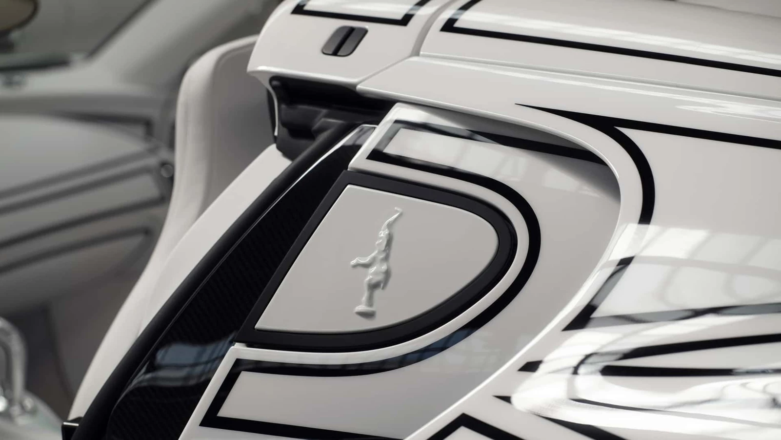 Bugatti Mistral Blanc Eternel