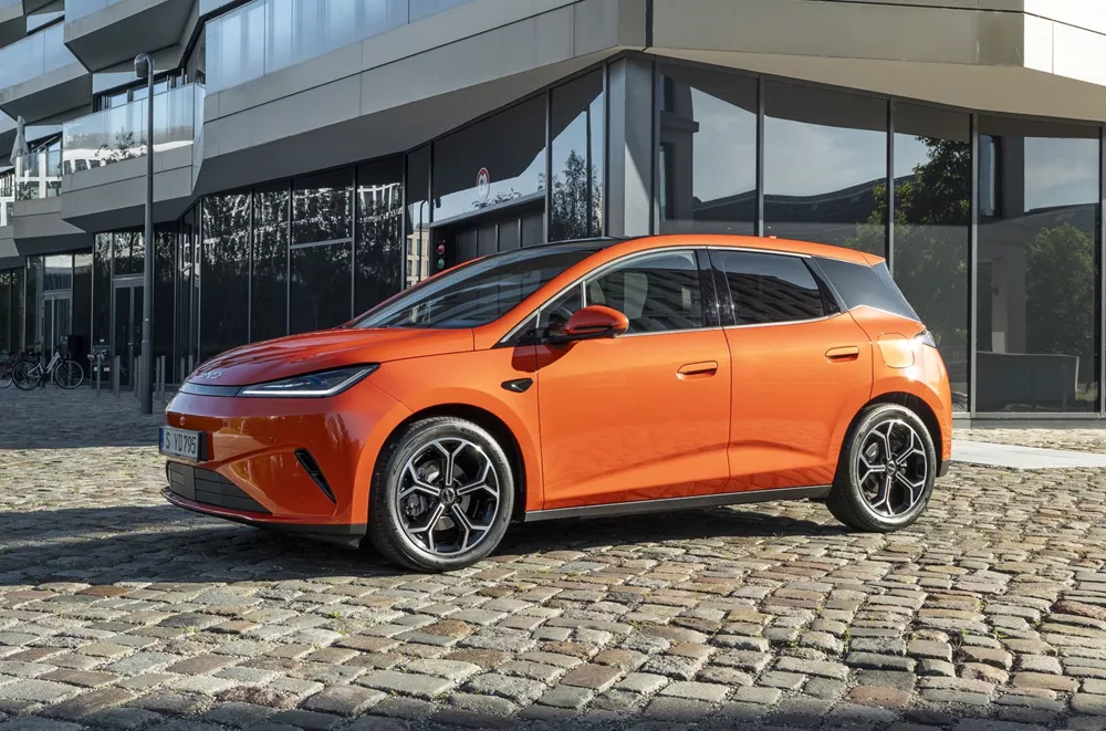 BYD Dolphin G DM-i