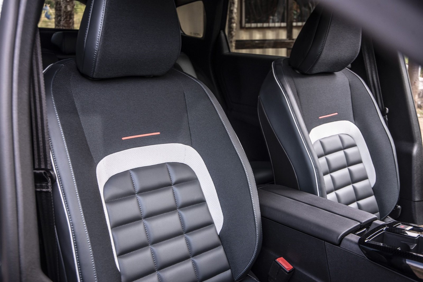 Citroen C5 Aircross 1.2 Hybrid