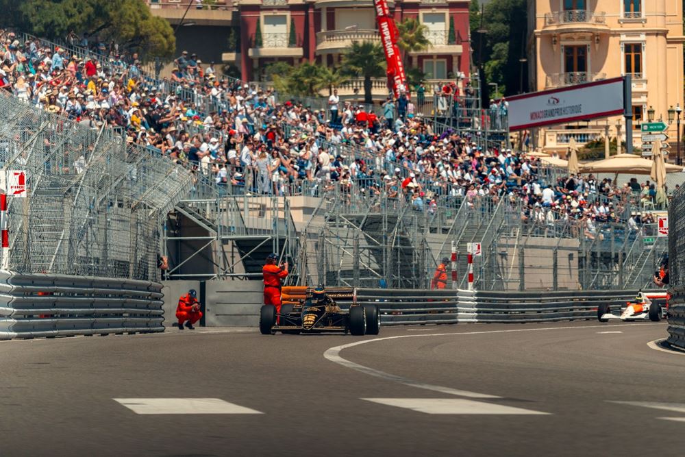 Ayrton Senna παρέλαση Monaco Grand Prix ιστορικών μονοθεσίων