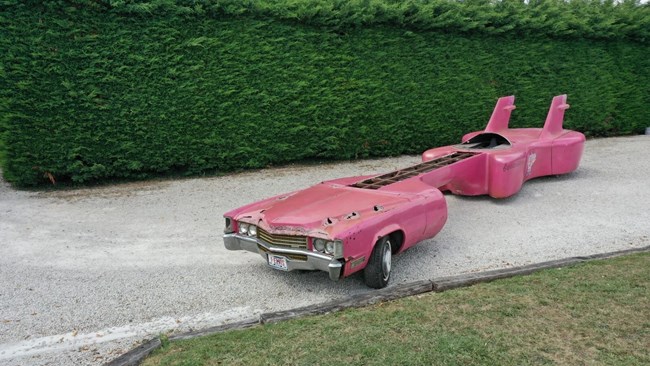 Elvis Presley Guitar Car