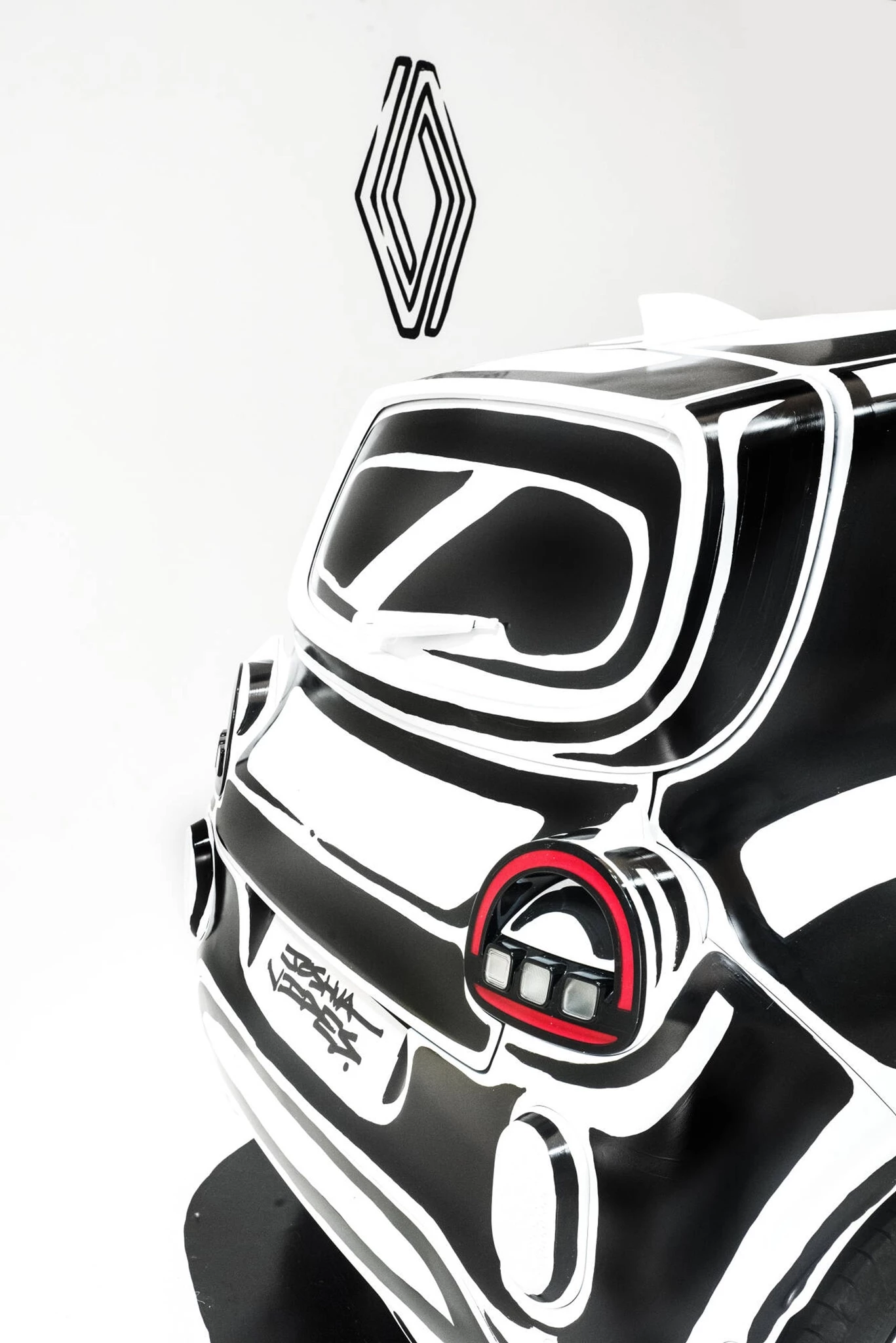 Renault x Joshua Vides - Twingo E-Tech electric