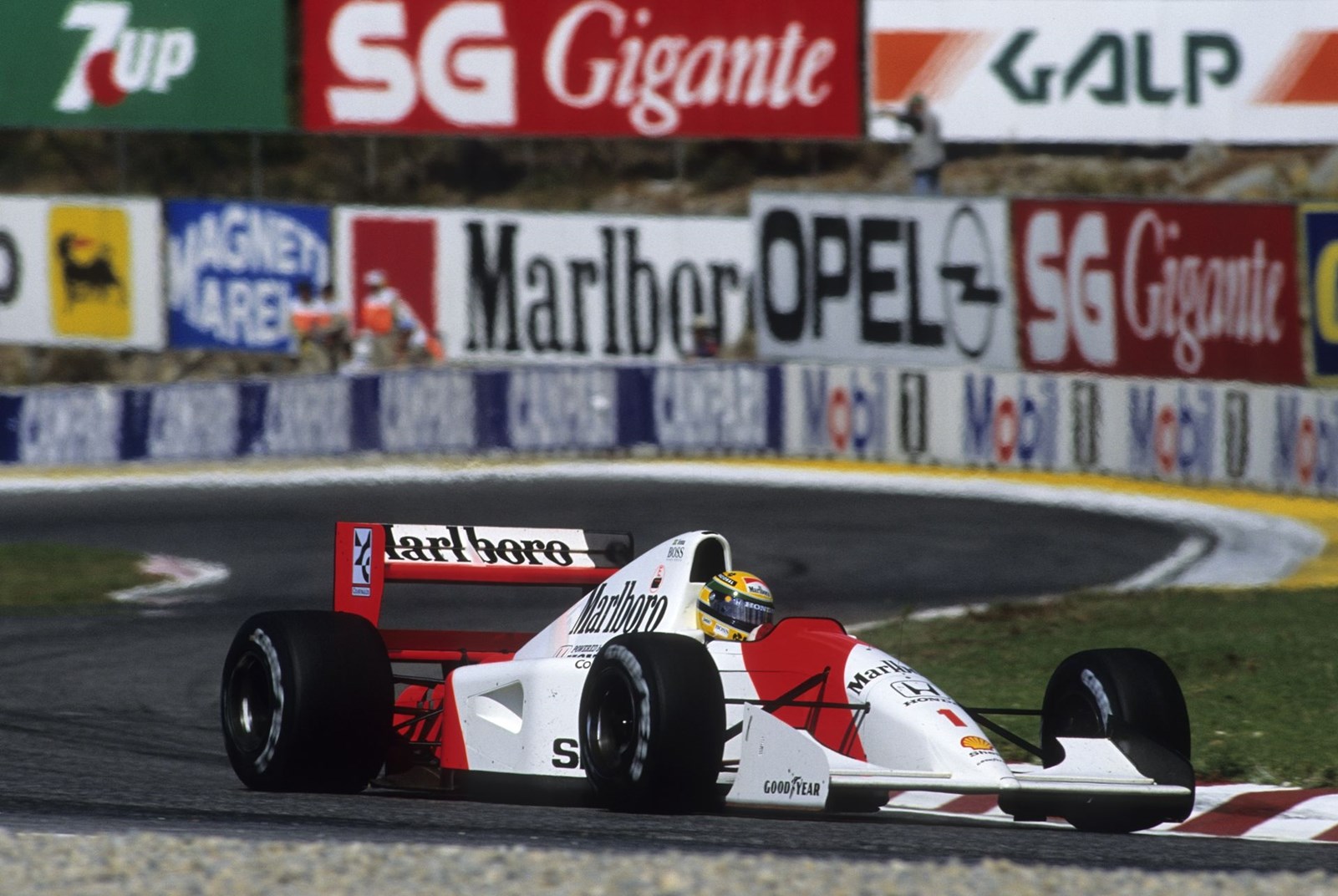 McLaren Ayrton Senna