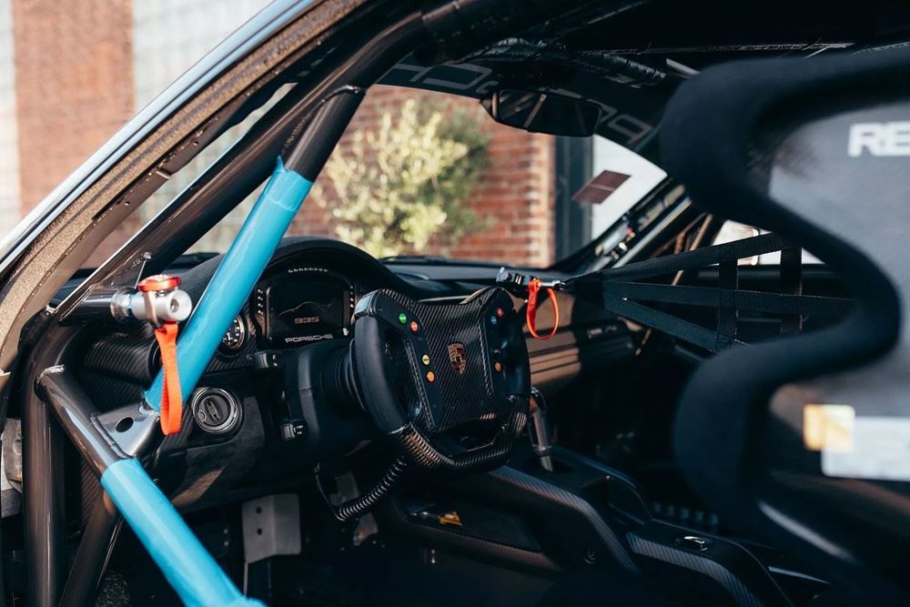 Porche 935 carbon