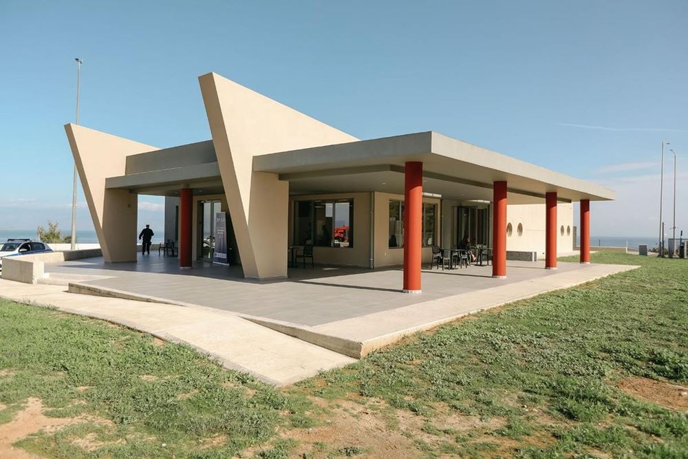 Ολυμπία Οδός Πάρκινγ φορτηγών Ακράτα