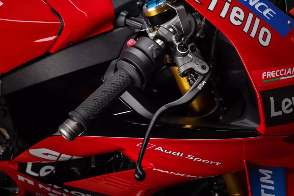Ducati Panigale V4 Marquez replica