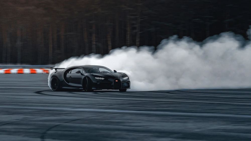 Bugatti Chiron Pur Sport DRIFT