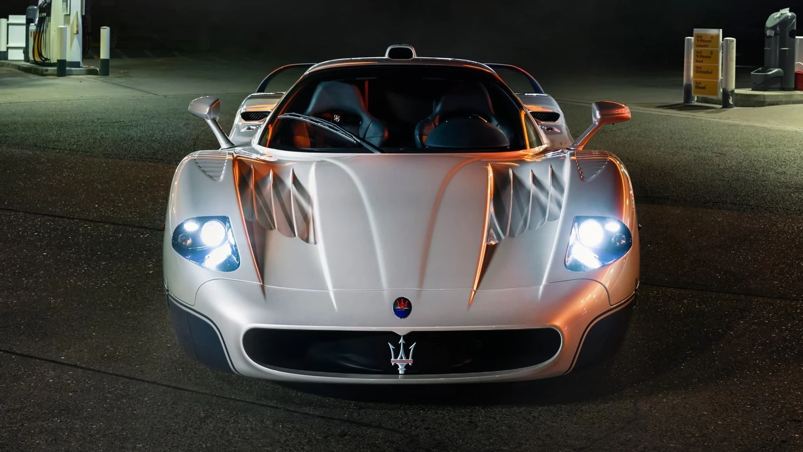Ferrari Enzo Maserati MC12 auction