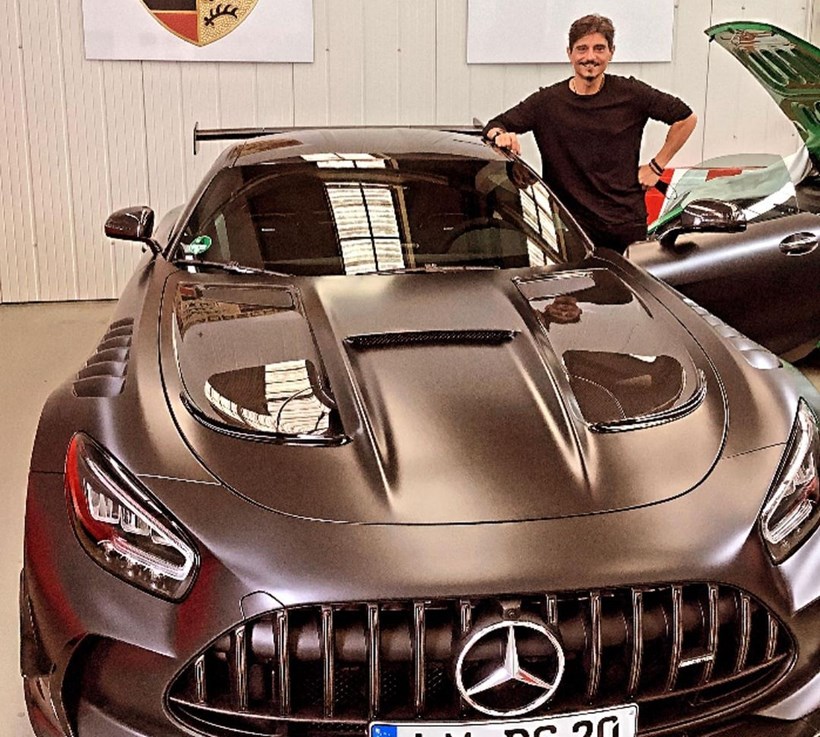Δημητρης Γιαννακόπουλος Mercedes AMG GT Black Series