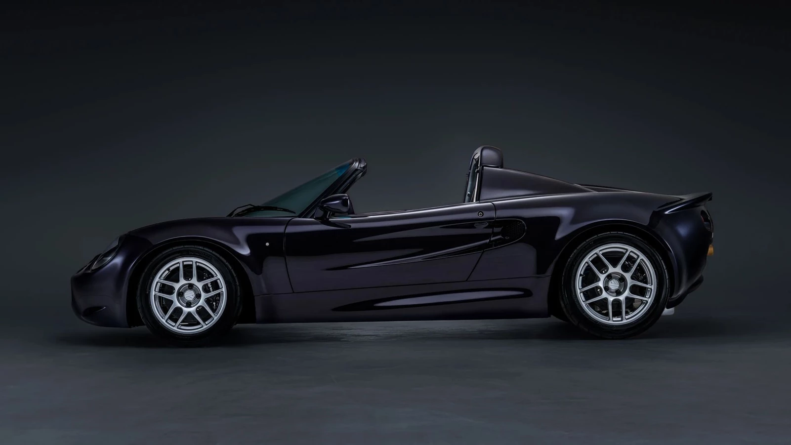 Analogue Automotive VHPK