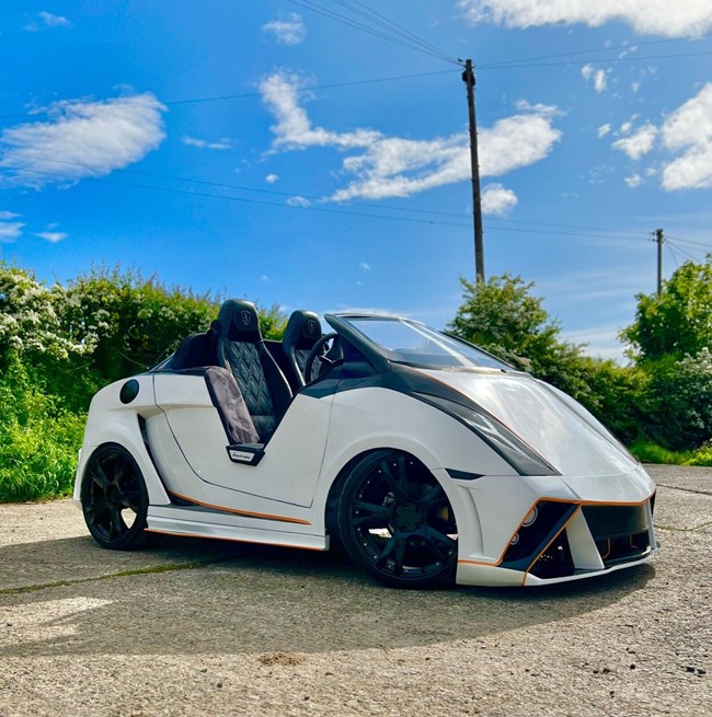 Smartborghini πωλείται στο eBay