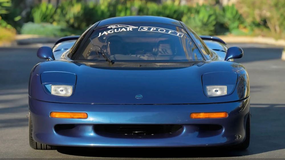 Jaguar XJR-15